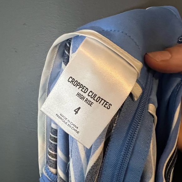 Express High Waisted Blue Stripe Culotte Pants Size 4 - Picture 5 of 5